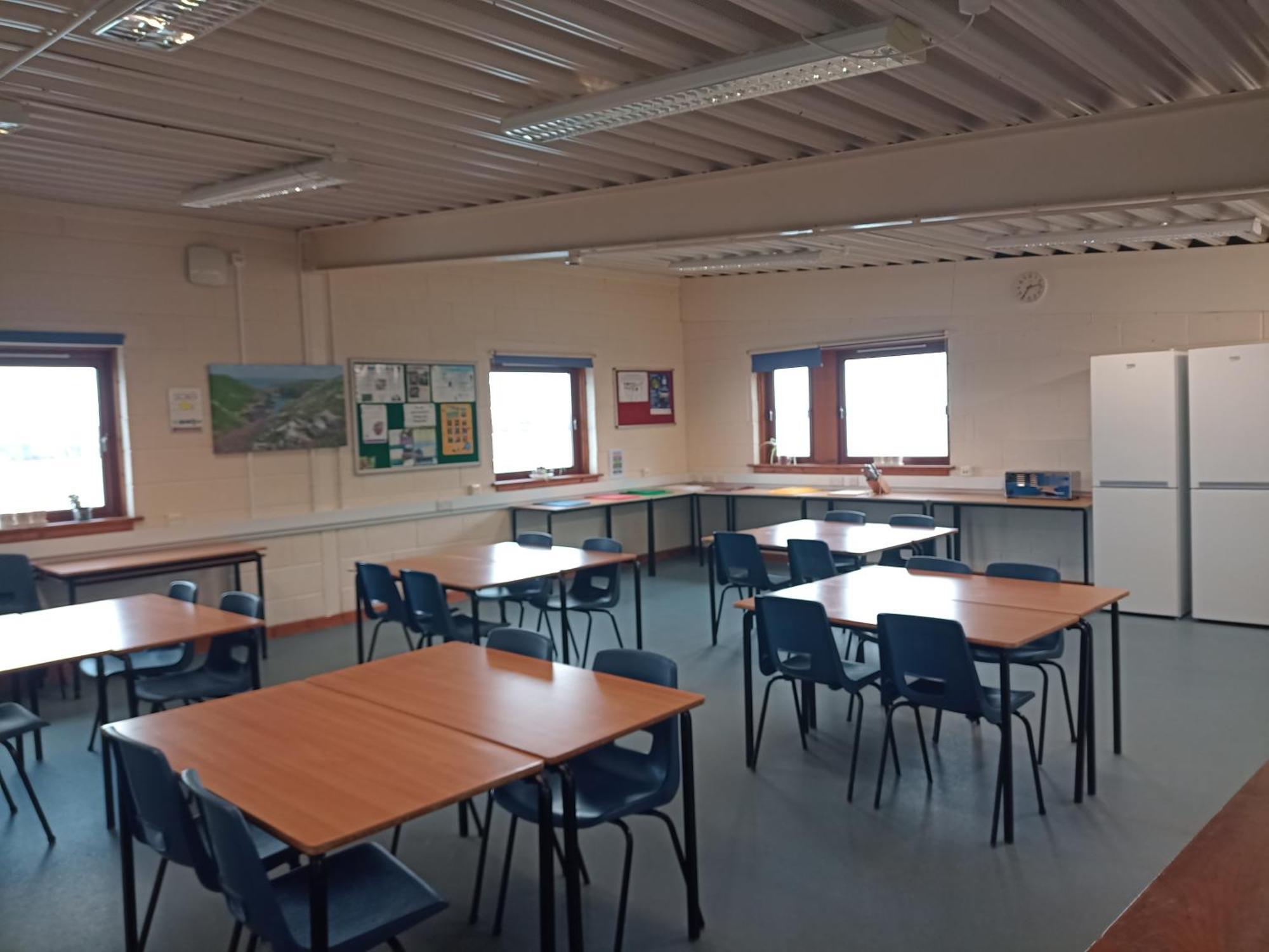 Fsc Dale Fort Hostel エクステリア 写真